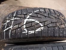 225/65/R17 Nokian naastrehvi 2tk