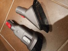Различные насадки Dyson V8