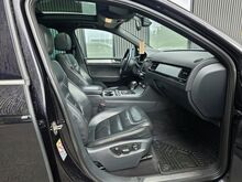 Volkswagen Touareg 3,0tdi 176kw