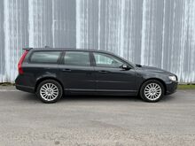 Volvo V70 Facelift 2.4 R5 D5 129kW, JÄRELMAKS!