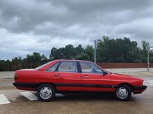 Audi 100 c3