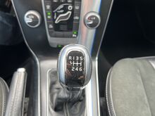 TOODUD HOLLANDIST Volvo V40 R-Design 1.6 D2 84kW