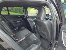 Volvo V60 2.4 162kW Twin Engine R-Design Facelift