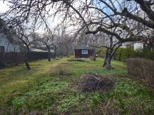 Ojaga piirnev krunt, elamumaa (Oblika 59, Pirita)