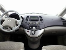 Mitsubishi Grandis