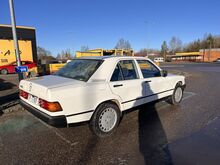 Mersedes-Benz 190