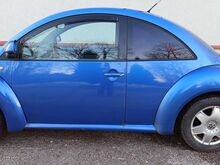 Vw New Beetle , 1.9 72kw .  ÜV : 04.2027