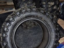 CST Abuzz 26x9x14 и 26x11x14