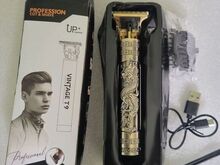 Аккумуляторная машинка для стрижки волос