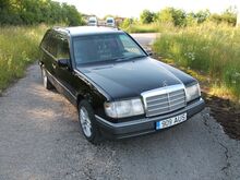 Mercedes-benz 300TD (w124)