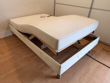 Моторная кровать 120*200 с пружинным матрасом