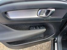 Volvo XC40 Plus Bright PHEV 2023a MUDEL