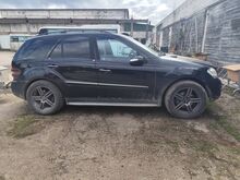 Mercedes-Benz ML320