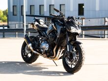 Kawasaki Z 900 R4 92кВт Akrapovic, Carbon, Tailtidy