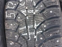 215/60/R17 Nokian naastrehvid 2tk