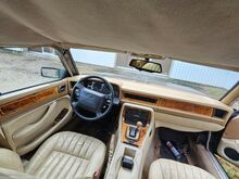 Jaguar Daimler Double Six 6.0 v12