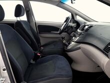 Mitsubishi Grandis