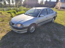 Toyota Avensis 2002 2.0 110kw