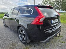 Volvo V60 2.4 162kW Twin Engine R-Design Facelift