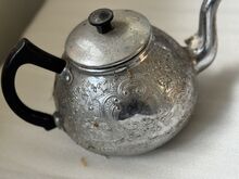 NSVL-i Kольчугino tehase metallist teekann