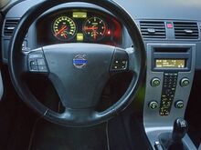 VOLVO V50 1.6D Momentum Facelift