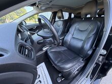 Volvo V40 Facelift SUMMUM 2.0 D2 88kW, JÄRELMAKS!