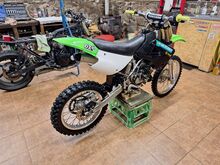 Kawasaki kx 85cc  2011a.