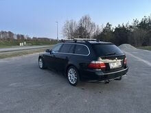BMW 523i