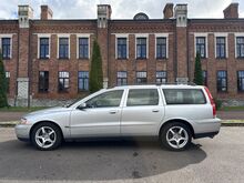 Volvo v70 2.4d 136kw Reg tasutud