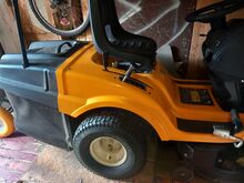 Murutraktor CUB CADET kogujaga