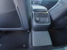 Volvo V60 R-Design 2.0 257 кВт AWD