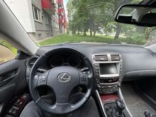 Lexus IS 220d 2008 / Mark Levinson