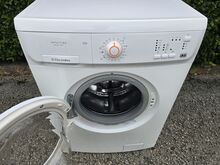 Pesumasin Electrolux Intuition 1-6kg, sügavus 45cm
