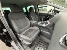 Peugeot 3008 2015a. Bensiin JÄRELMAKS!!
