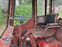 TRAKTOR T-16M muldaja ja rippsüsteemiga