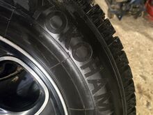 Yokohama 245/70 R16