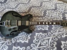 Kitarr Schecter - Corsair Custom Bigsby