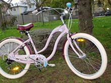 Naiste cruiser Schwinn Hollywood