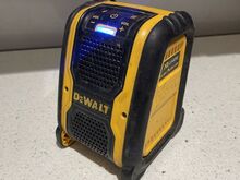 Dewalt DCE006 kõlar