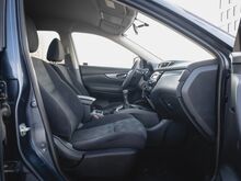 Nissan X-Trail 1.6 120 кВт, спаренные колёса