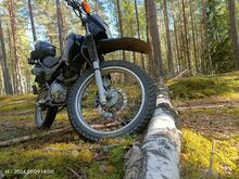 Honda XR 125 mootorratas aasta 2004 läbisõit 42000