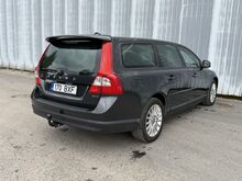 Volvo V70 Facelift 2.4 R5 D5 129kW, JÄRELMAKS!