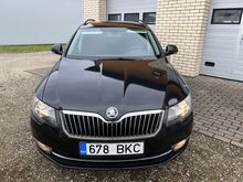 Skoda Superb рестайлинг 1.8 турбо 118кВт, АВТОМАТ