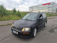 Mitsubishi Space Runner 2.4