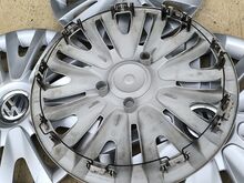 Volkswagen originaal ilukilbid 15"