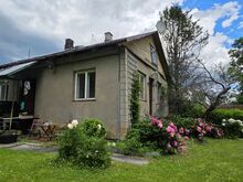 Looduslähedane kodukoht Kärstna külas.