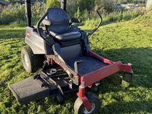 Toro Titan ZX5420 murutraktor