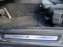 BMW 330e M-pakett  2022