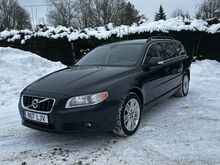 Volvo V70 Momentum 2.0 R5 D3 120kW, JÄRELMAKS!
