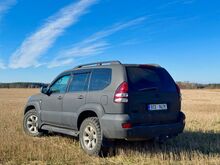 Toyota land Cruiser 120